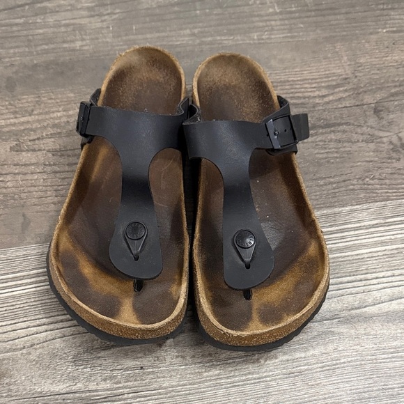 Birkenstock Shoes - Birkenstock Black Leather Sandals Size 7